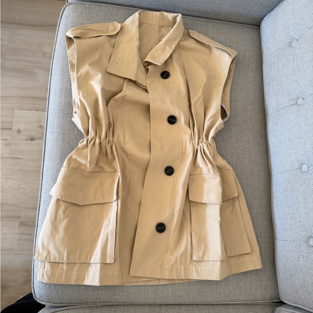 Tan Sleeveless Women's Jacket